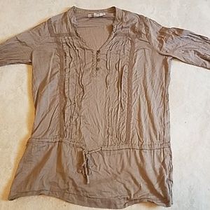 Brown blouse. Ties to cinch at waist